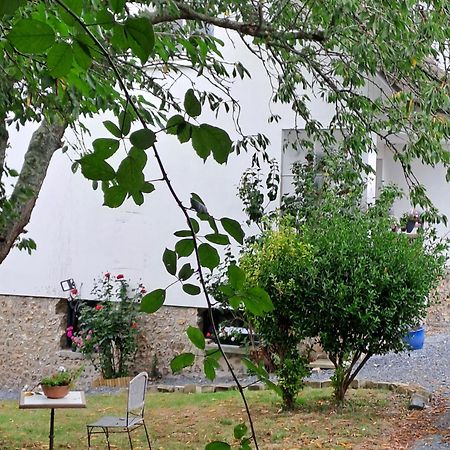 La Jufe Hotell Cormeilles  Exteriör bild