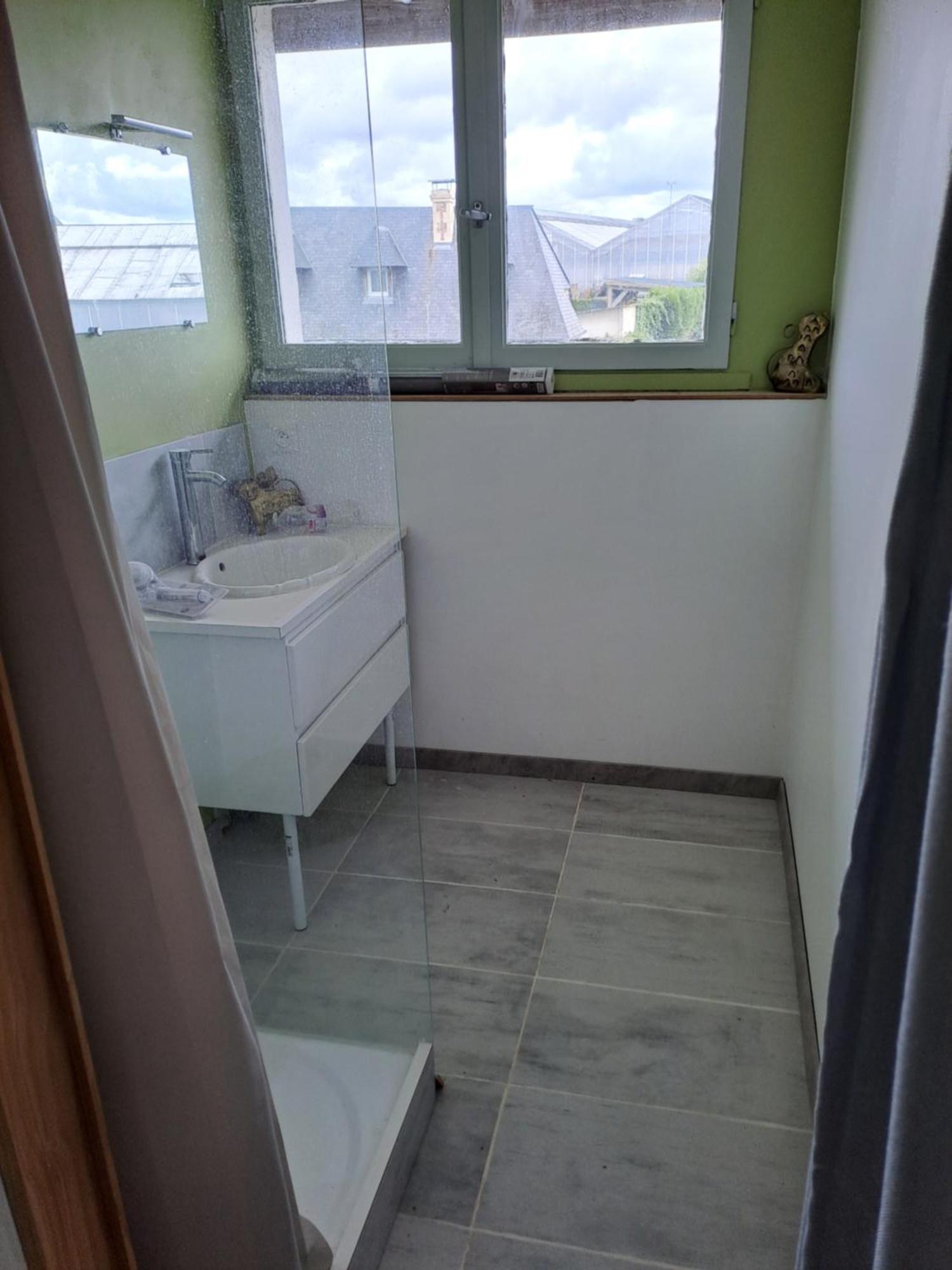 La Jufe Hotell Cormeilles  Exteriör bild